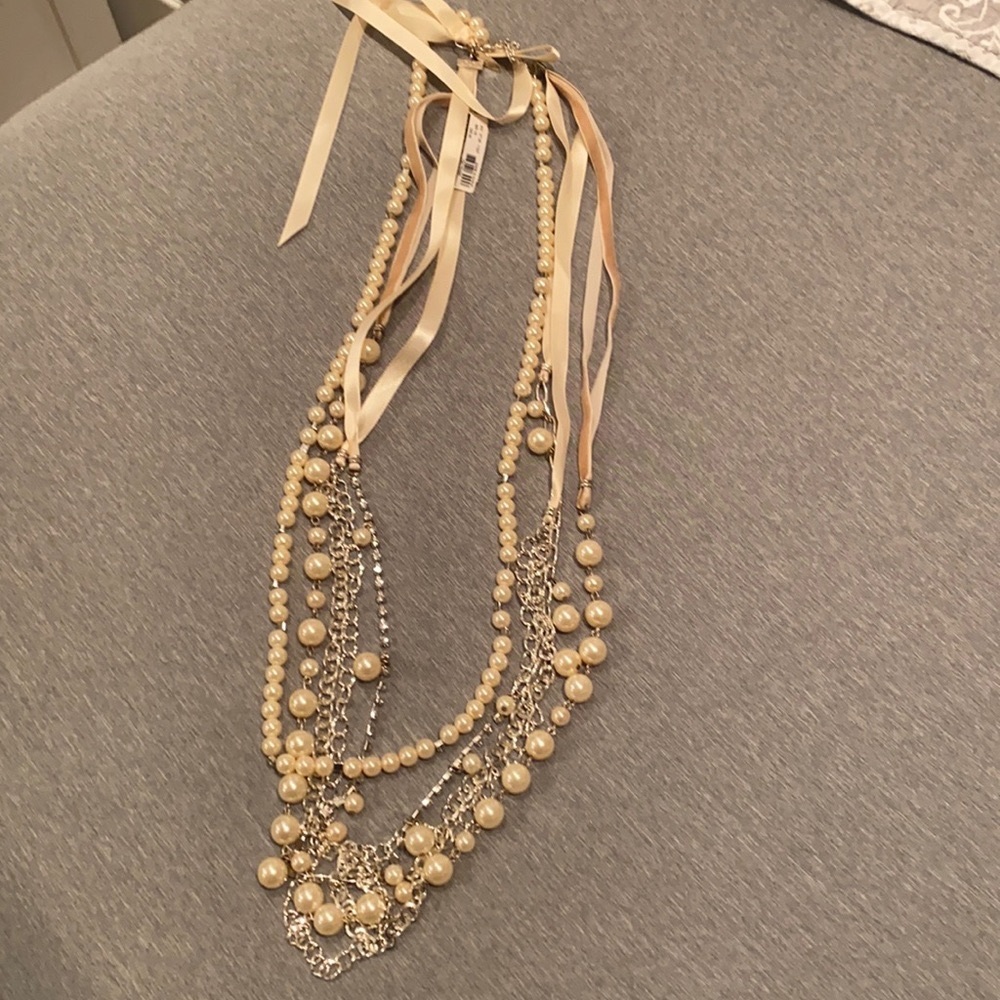 NWT New York and company necklace